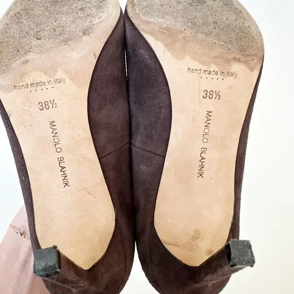 Manolo Blahnik BB Pointed Toe Suede Pumps Chocolate Brown Taupe Size 38.5 - Picture 11 of 15